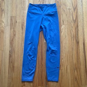 Cropped Nike Dri-Fit Leggings